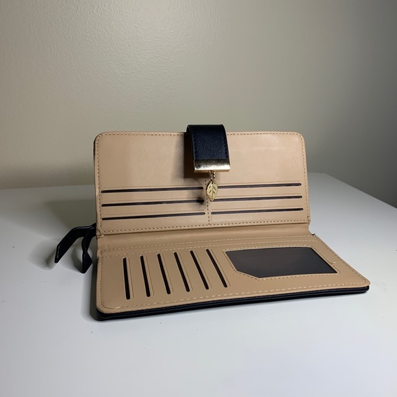 Wallet - Picture 9 of 9